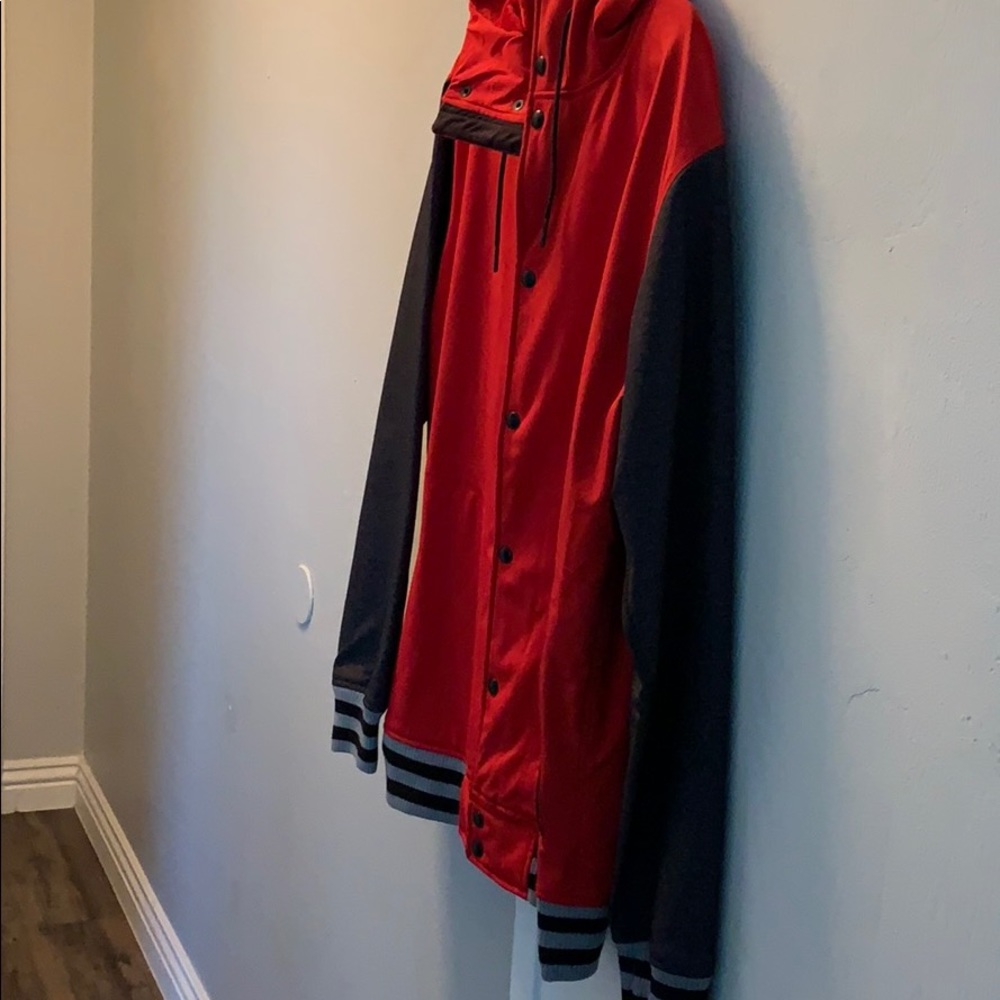 Burton Men’s snowboarding jacket